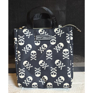 Betsey Johnson Skull Crossbones Insulated Lunch Tote Bag Black White Gothic